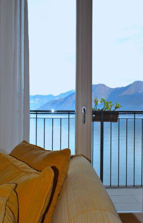 Apartmán Luxury Attico With Big Terrace Argegno Exteriér fotografie